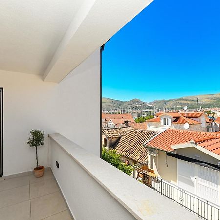 Downtown Apartments Maar トロギール エクステリア 写真