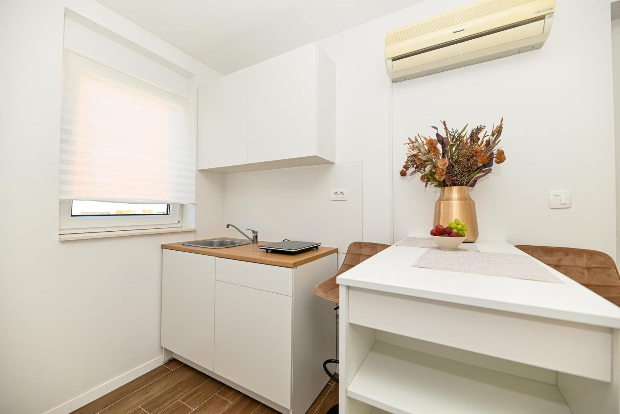 Downtown Apartments Maar トロギール エクステリア 写真