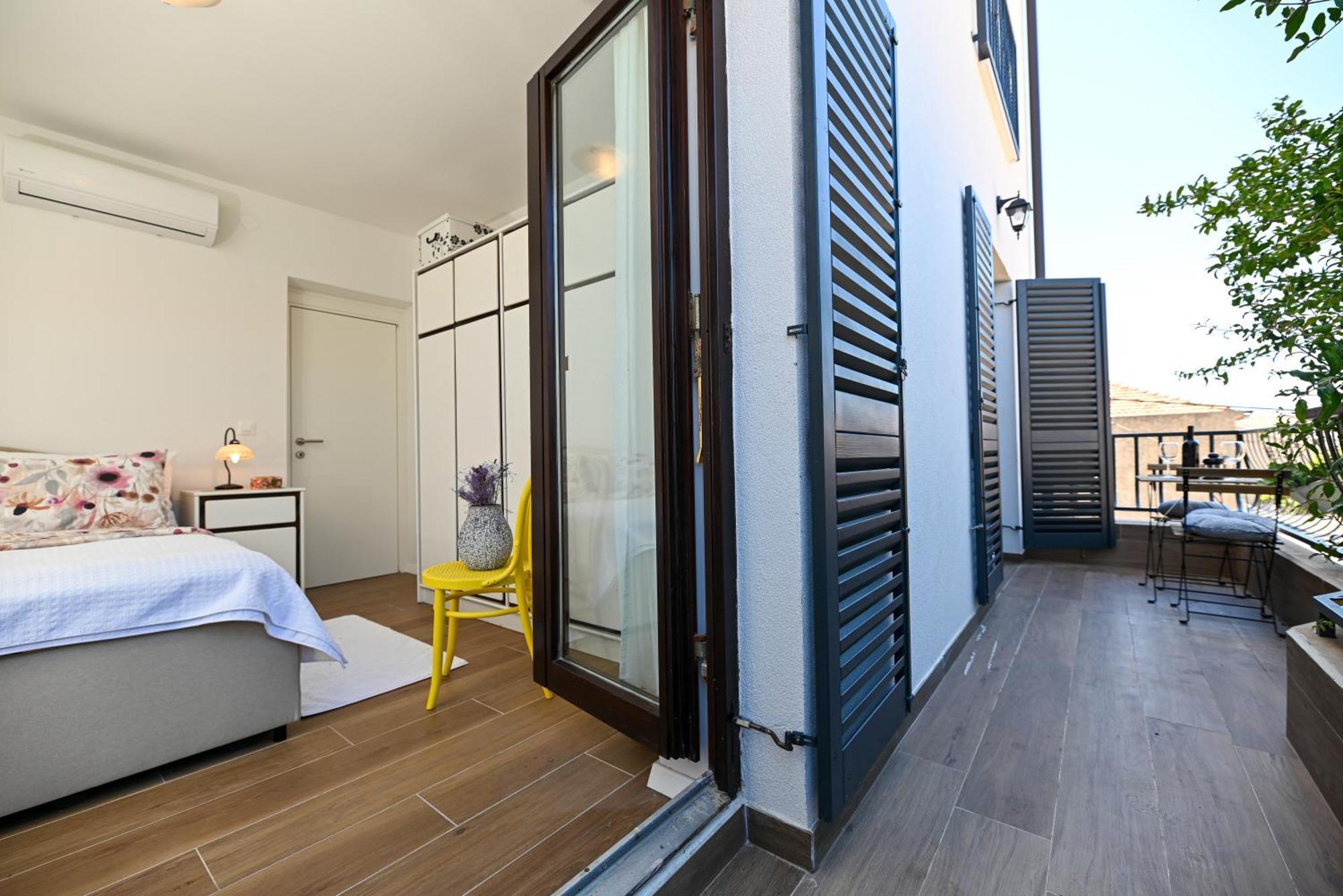 Downtown Apartments Maar トロギール エクステリア 写真